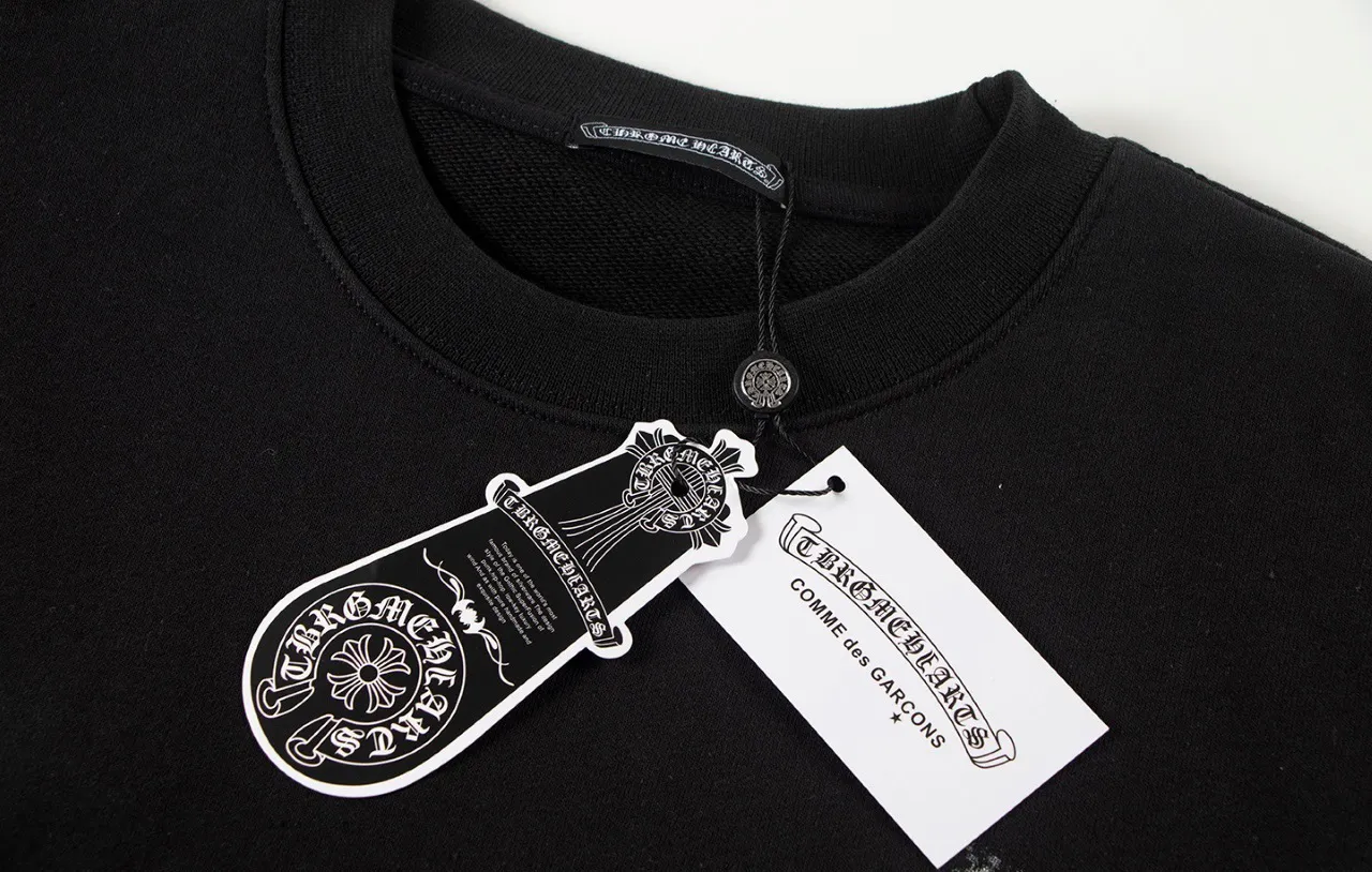Chrome Hearts 🚩 1×1 Same Style logo OS ：Black，White Size ：S M L XL